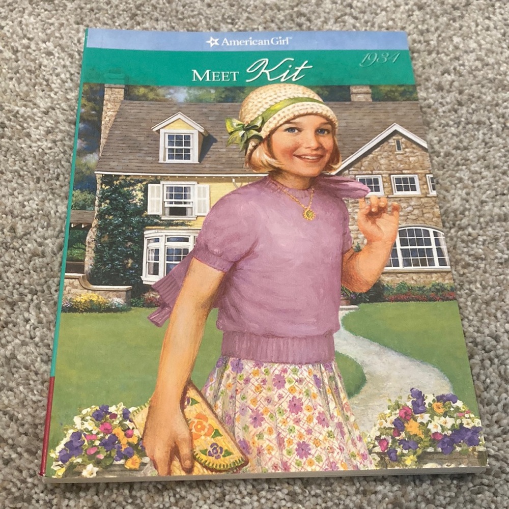 New Adult owned American Girl “Meet Kit” book